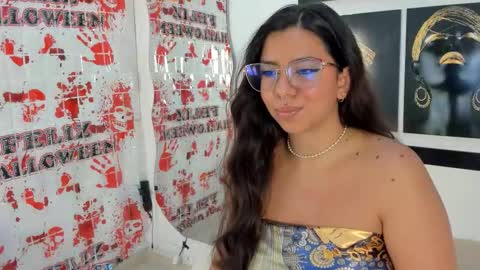 Snapshot of emilyy_cooperr chatting on 11-06-25, 11:55 emilyy_cooperr online show from 11-06-25, 11:55