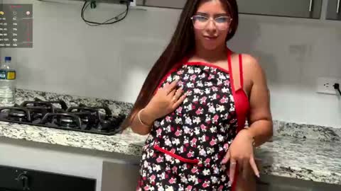 emilyy_cooperr online show from 05-08-26, 02:00