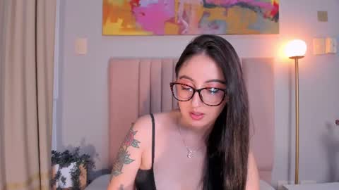 Emilyy Watson online show from 06-13-26, 01:36