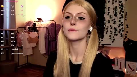 emimiy online show from 10-05-25, 09:07