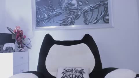 ELLE DANIELLE online show from 06-10-26, 04:56
