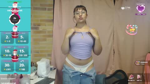 Snapshot of emitaa17228 chatting on 12-17-24, 03:17 emma online show from 12-17-24, 03:17