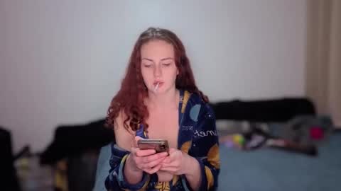 emliyjamesmjb online show from 01-11-26, 04:12