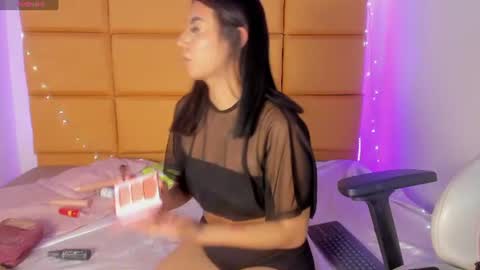 emma__js_ online show from 06-14-26, 03:14