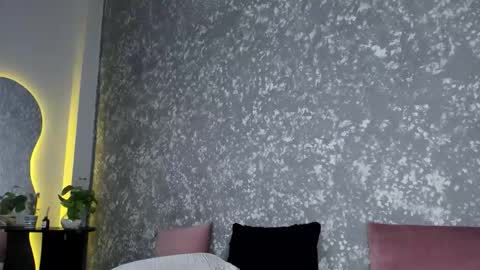 Snapshot of emma__summers chatting on 03-09-26, 07:40 Emma online show from 03-09-26, 07:40