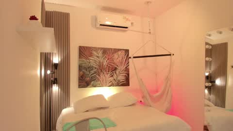 Alice online show from 11-17-25, 12:11