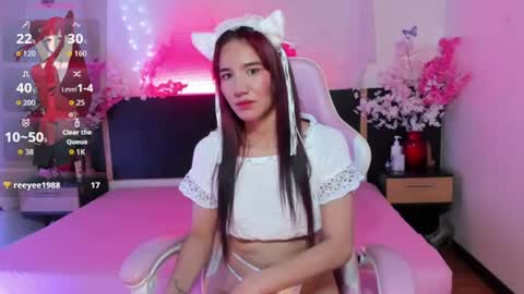 emma_ayala online show from 06-15-26, 07:49