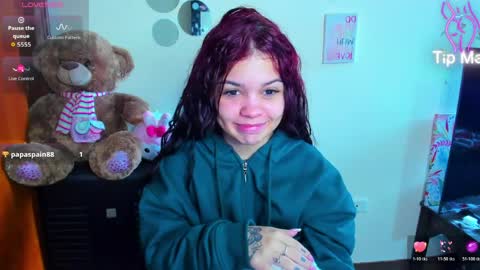 Snapshot of emma_boo_ chatting on 04-07-26, 02:28 emma_boo_ online show from 04-07-26, 02:28