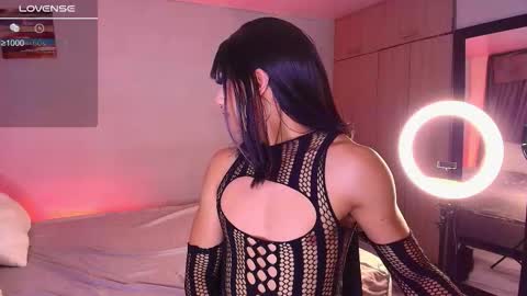 Snapshot of emma_demonn chatting on 01-13-26, 07:35 Mistress Emma Demon online show from 01-13-26, 07:35