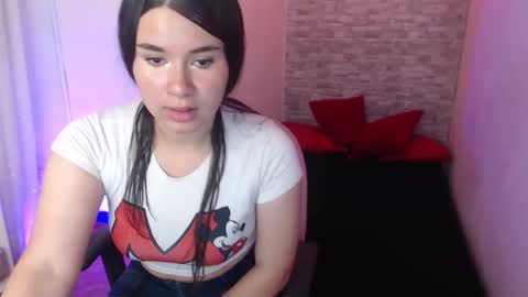 emma_diamont_ online show from 09-30-25, 02:00