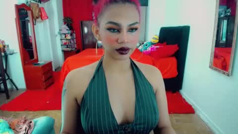 Snapshot of emma_diva chatting on 06-16-26, 10:56 emma online show from 06-16-26, 10:56