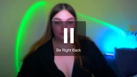 Snapshot of emma_dorn chatting on 09-23-25, 07:44 Eva online show from 09-23-25, 07:44