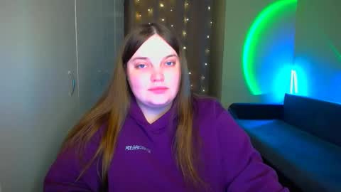 Snapshot of emma_dorn chatting on 10-22-25, 05:34 Eva online show from 10-22-25, 05:34