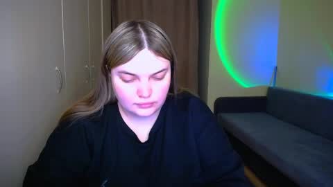 Eva online show from 04-11-26, 11:47