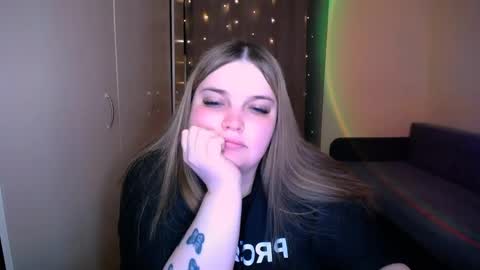 Eva online show from 05-19-26, 06:47