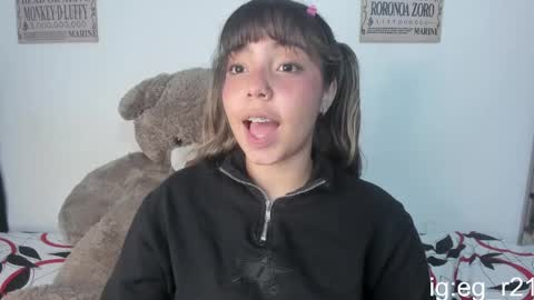 Snapshot of emma_grayys chatting on 03-29-26, 04:07 emma_grayys online show from 03-29-26, 04:07