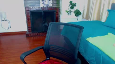 Tell me Emma online show from 05-21-26, 08:05