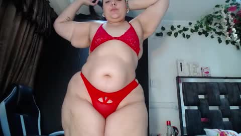 Snapshot of emma_hoot1 chatting on 01-12-25, 10:12 emma online show from 01-12-25, 10:12