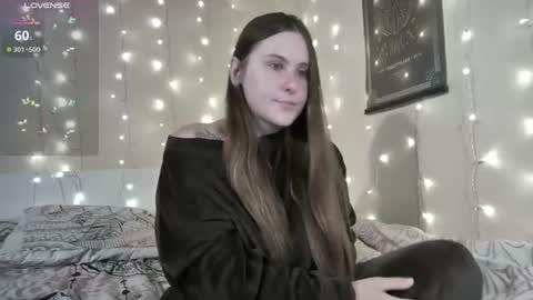 emma_just online show from 06-14-26, 07:32