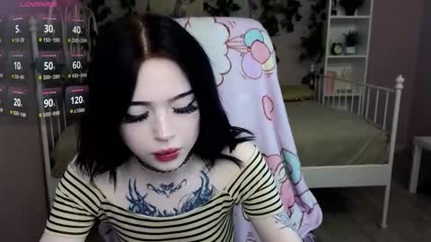 emma_kirks online show from 11-21-25, 10:25