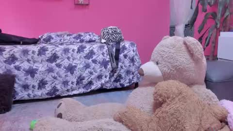 Snapshot of emma_lean chatting on 12-30-24, 03:46 whises lits online show from 12-30-24, 03:46