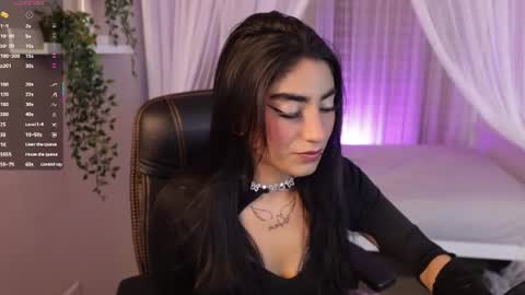 Emma online show from 06-25-26, 10:03