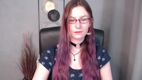 Snapshot of emma_lust94 chatting on 12-16-24, 06:32 emma online show from 12-16-24, 06:32
