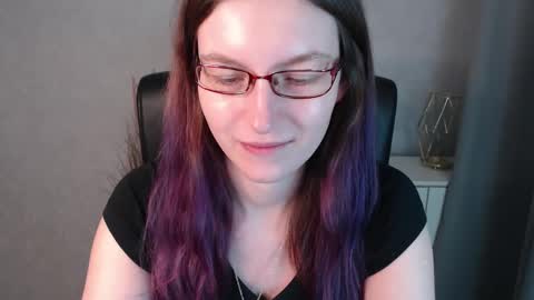 Snapshot of emma_lust94 chatting on 01-13-25, 06:38 emma online show from 01-13-25, 06:38