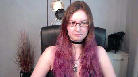 Snapshot of emma_lust94 chatting on 03-12-25, 07:02 emma online show from 03-12-25, 07:02