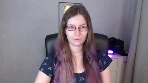 Snapshot of emma_lust94 chatting on 09-15-25, 05:51 emma online show from 09-15-25, 05:51