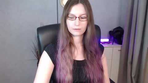 emma online show from 09-25-25, 07:01