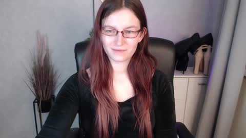 Snapshot of emma_lust94 chatting on 02-26-26, 07:07 emma online show from 02-26-26, 07:07