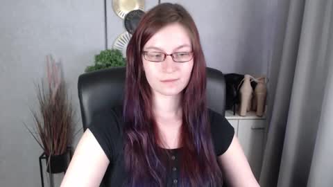 Snapshot of emma_lust94 chatting on 03-11-26, 03:18 emma online show from 03-11-26, 03:18