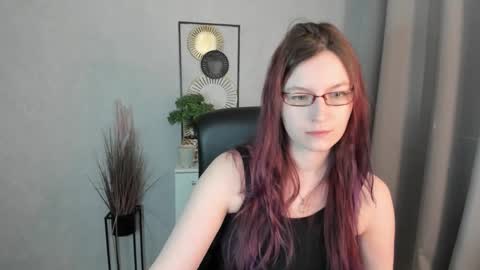 Snapshot of emma_lust94 chatting on 03-24-26, 06:29 emma online show from 03-24-26, 06:29
