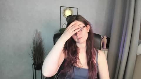 emma online show from 05-04-26, 05:25