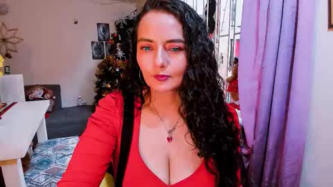  emma luxy online show from 01-06-26, 09:07
