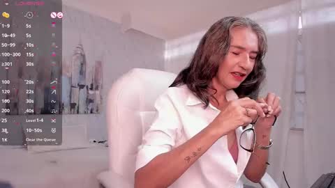 Emma  online show from 12-06-24, 12:27