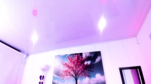 Emma Monserratt online show from 01-14-25, 06:34