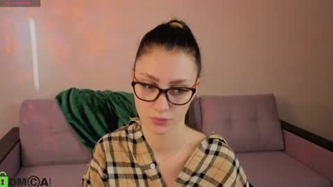 Snapshot of emma_myer chatting on 04-02-26, 03:59 Emma Myer online show from 04-02-26, 03:59