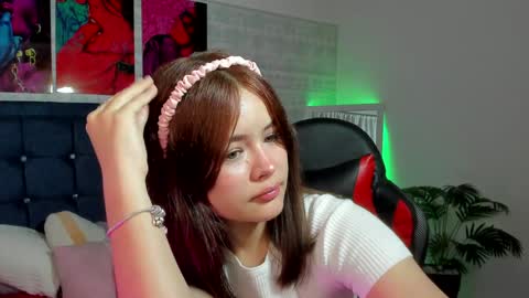 EMMA online show from 01-24-25, 04:05