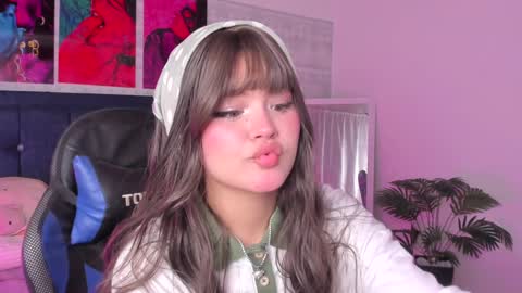 EMMA online show from 01-29-25, 03:01