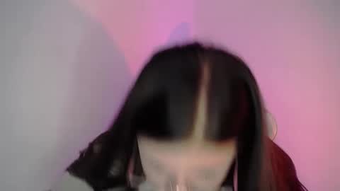 Snapshot of emma_naa chatting on 09-19-25, 01:40 Emma online show from 09-19-25, 01:40