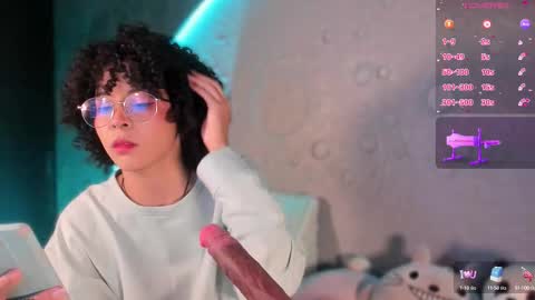     online show from 10-13-25, 10:04