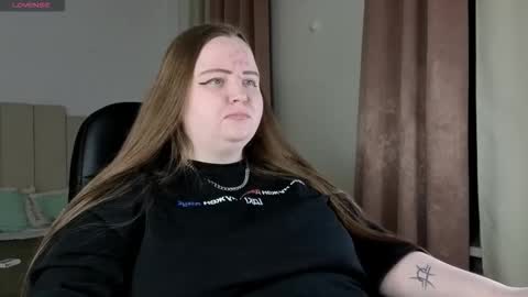 Emma Razumovskaya online show from 01-13-26, 10:04