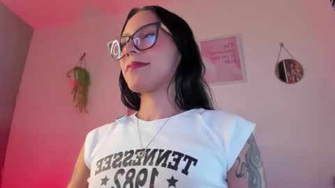 Emma online show from 01-10-26, 04:58