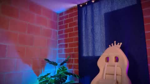 Emma Rouse Independent Model online show from 10-17-25, 02:41