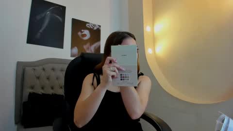 emma online show from 09-23-25, 03:53