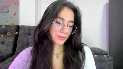 Emma online show from 03-01-25, 01:00
