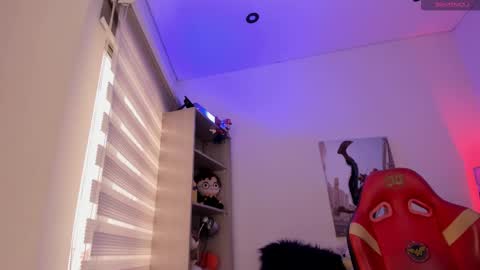 EMMA  online show from 01-13-26, 07:08