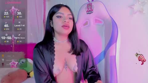 Snapshot of emma_soffia_ chatting on 03-09-25, 05:17 EMMA online show from 03-09-25, 05:17